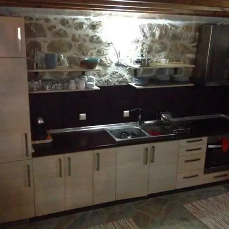 فيلة Appolon